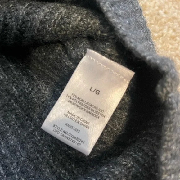 NWT Vince Camuto size large knitted zip front sweater - Picture 6 of 6